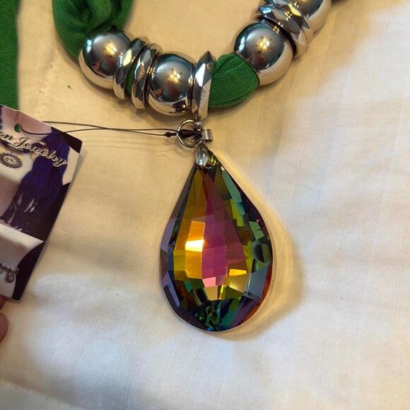 Green and silver scarf necklace with Jewel - Picture 4 of 7